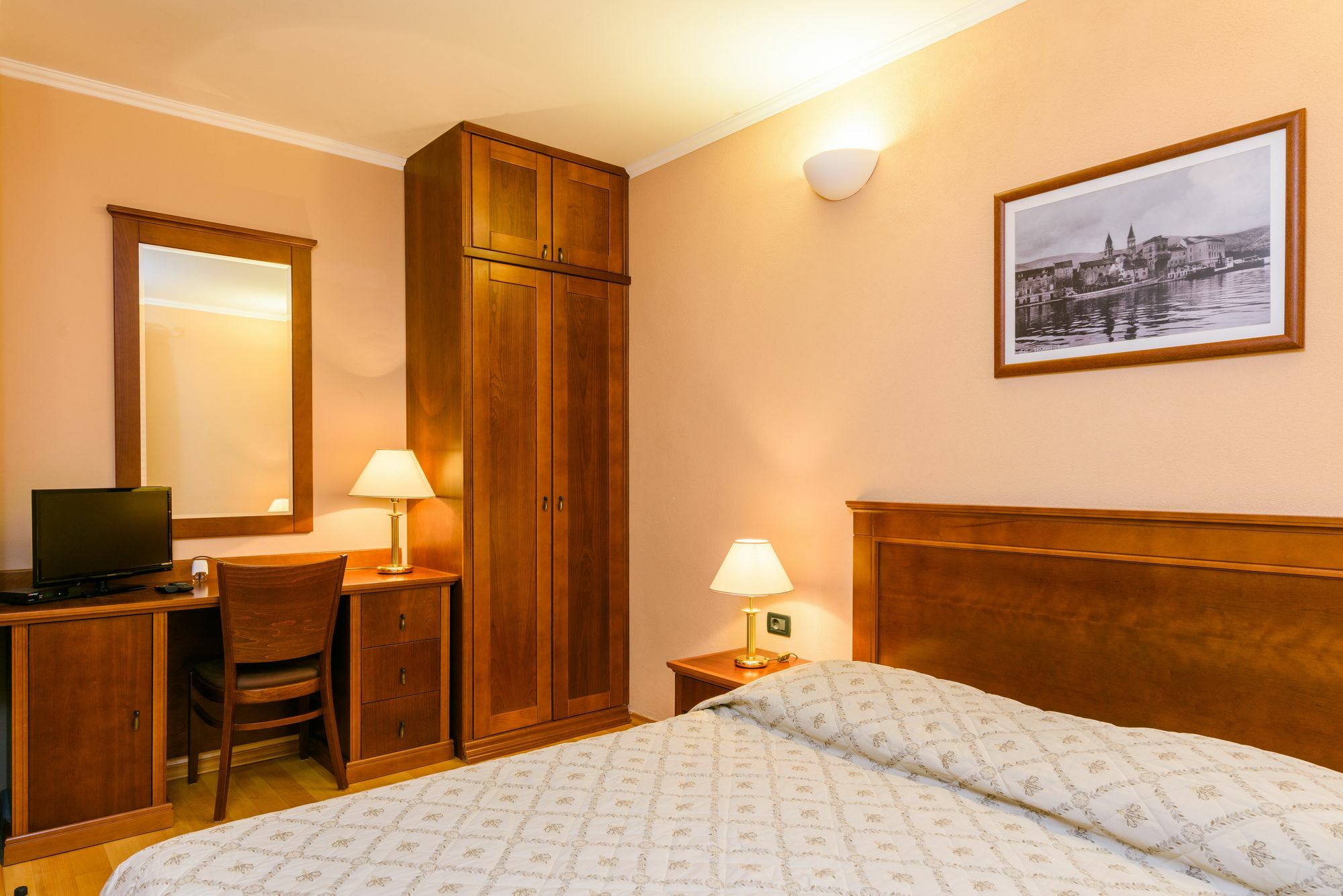 Villa Lavandula With Heated Swimming Pool Trogir Ngoại thất bức ảnh